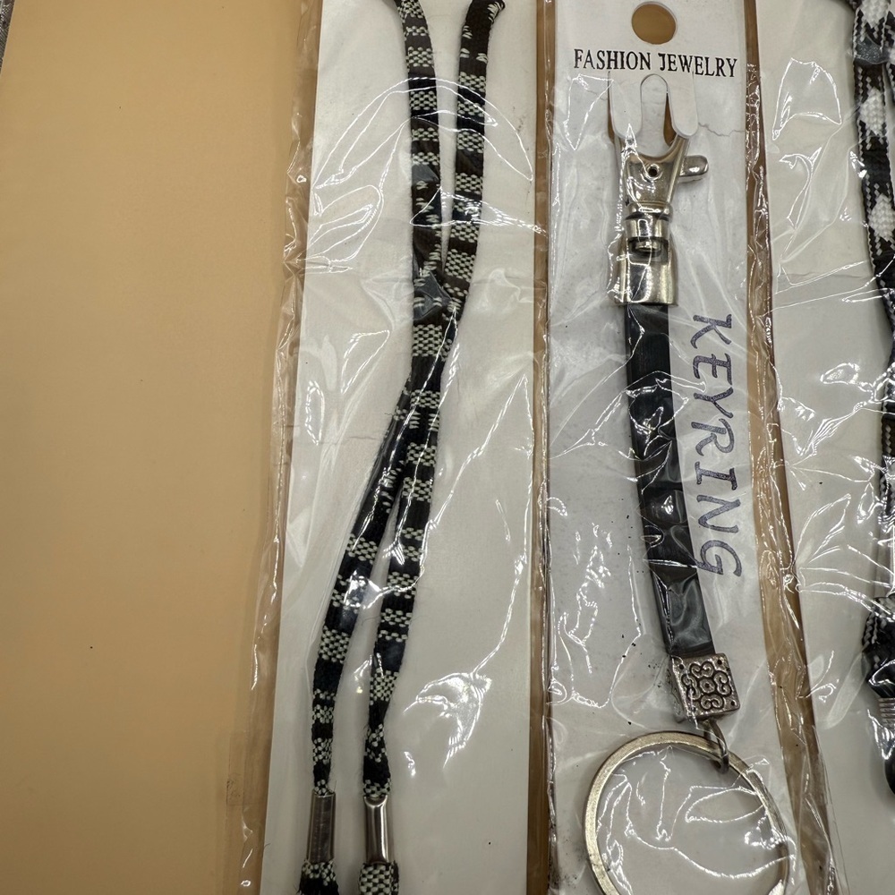 Black and White Eyeglasses Cord & Fashion Key Ring Lot of (3) - Picture 2 of 5